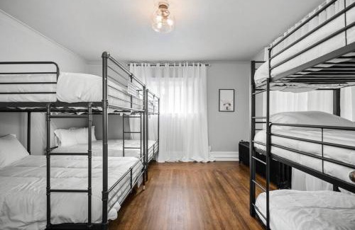 Spokane Apartment | Historic Home on 2nd and 3rd Levels, Great for Families