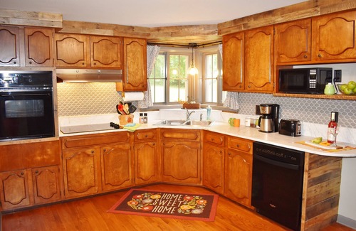 Washburn House | Inviting 3BDR Cottage Near Bayfield and Apostle Islands