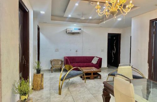 Gurugram Villa | entire 9 BHK villa for marriages and parties