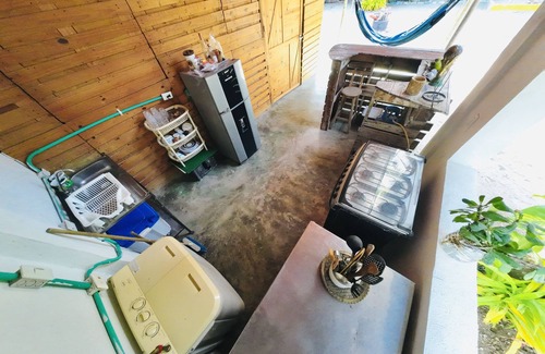 La Boquilla Cottage | Eco-Hut Retreat with Campfire, Steps from the Beach