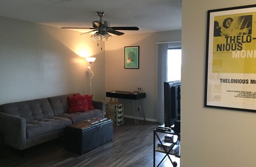 South Lamar Apartment | Cozy Entire Apartment in South Austin with Pool Access