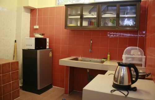 Thung Maha Mek House | Spacious Home Near Silom, Siam & Sukhumvit with Spa