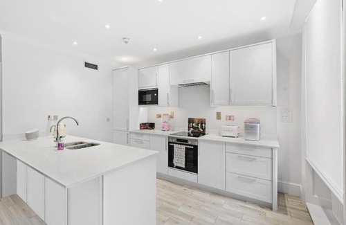 Bloomsbury Apartment | Stylish Flat in Central London - Rated 10/10 & Family-Friendly