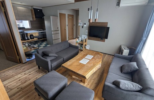 Date House | Entire building for rent 3 bedrooms living room /Date Hokkaidō
