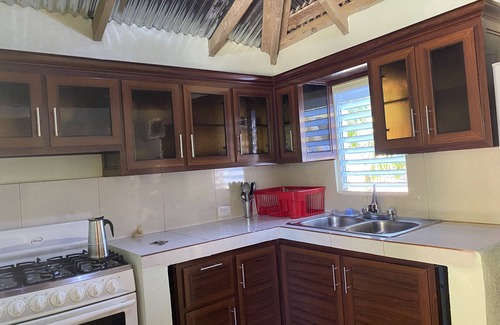 Jarabacoa House | Family-Friendly Cabin Retreat with Spa and Hot Tub