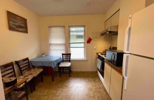 Queens Apartment | Cozy 2BR Private Apartment in Vibrant Queens Neighborhood
