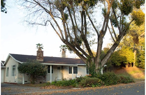 Fair Oaks House | Entire cozy home in Fair Oaks.