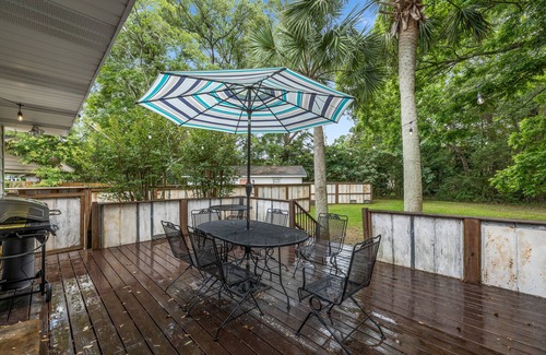 Mobile House | Discover Sher - Your Midtown Oasis for Mardi Gras Fun
