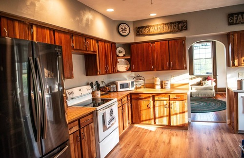 Dickerson Run Other | Maple Bottom Farm: Family-Friendly Retreat with Pool & Breakfast
