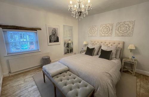 Henley-in-Arden House | Elegant 4-Star Georgian House in Henley-in-Arden