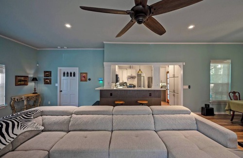 Mead House | Guest Rated 10/10: Ideal Home with Pool & Lake View!