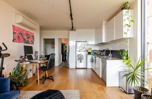 Abbotsford Apartment | Entire home/flat in Abbotsford
