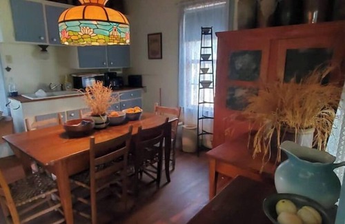 New Ulm House | Entire Home Retreat in Austin County with Pool & Spa