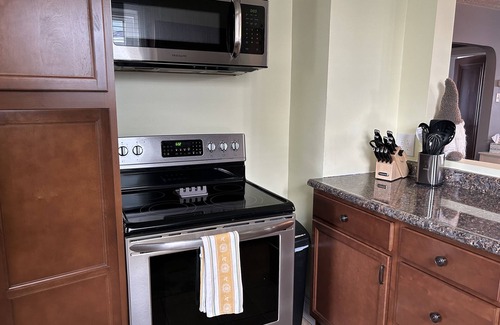 Tiffin House | Cozy Home Near Tiffin & Heidelberg - Perfect for Families!