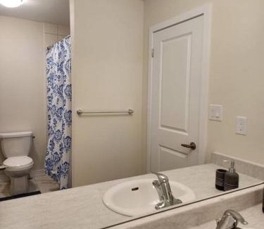 Caledonia Villa | Cozy Home Near Hamilton with Child-Friendly Amenities