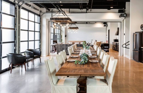 East Cesar Chavez House | Discover Entire Hotel on 6th: Perfect for Events & Families