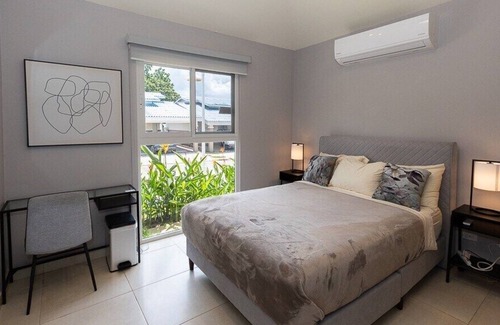 Tumba Vieja House | 🏡 Entire House 3 Bdr 🛏️ + 2 Bthr 🛁 in Beach complex near Panama City 🏖️ w/ Private pool 🌊