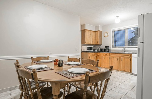 Northwest Calgary House | Central Location Home with Pool & 6 Queen Beds, Rated 9.2