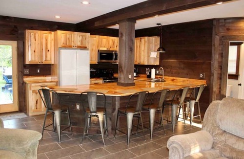 Lewisburg House | Family-Friendly Entire House in Lewisburg, West Virginia