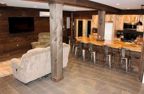 Lewisburg House | Family-Friendly Entire House in Lewisburg, West Virginia