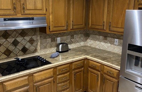 Oak Creek House | Ideal Retreat Near Sea World and Six Flags for Families