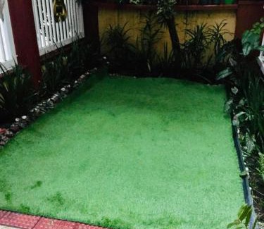 Bacoor City House | Family-Friendly 4-Room House near SM Molino & Vermosa Ayala