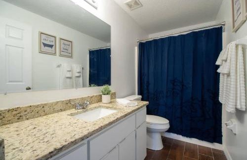Dade City House | Modern Family Home in Dade City for Memorable Stays
