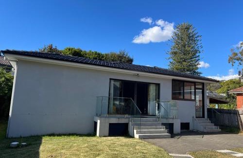 Marsfield House | Cozy 3-Bedroom Granny Flat - Family-Friendly Retreat