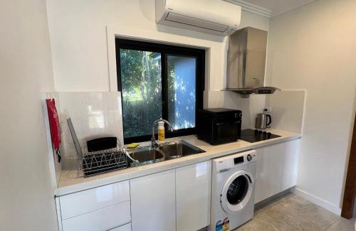 Marsfield House | Cozy 3-Bedroom Granny Flat - Family-Friendly Retreat