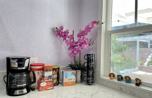 Westmont House | Immaculate Newly Renovated House in North Pomona