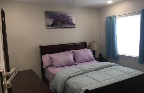 Greenbelt Apartment | Inviting Townhouse: 2 Bdrm, Family-Friendly Retreat