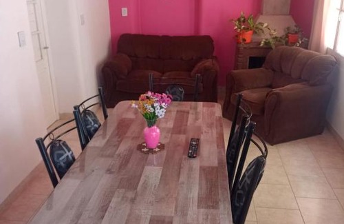 Coquimbito Apartment | Enchanting Entre Bodegas Mendoza: Family-Friendly Retreat