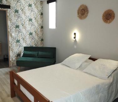Roubia Bed & Breakfast | Discover Entre Canal et Garrigue: Family-Friendly Escape