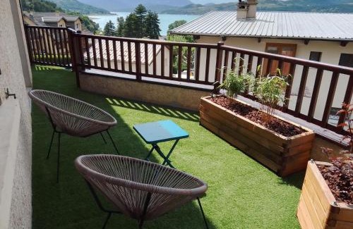 Savines-le-Lac Apartment | Serene Retreat Between Lake and Mountains - Guest Rated 9/10