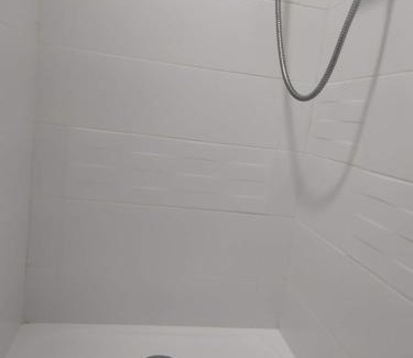 Coutances Bed & Breakfast | Charming Stay at Entre Mer et Bocage with Breakfast & Hot Tub