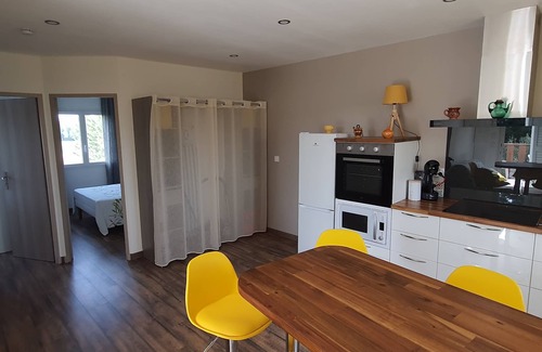 Euzet-les-Bains House | Guest Rated: 10/10 at Entre Mer et Cévennes XL Retreat