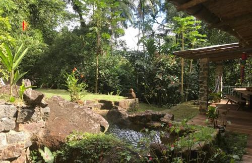 Picinguaba House | Idyllic Ocean View Retreat: Casa das Pedras, 4-Star Stay