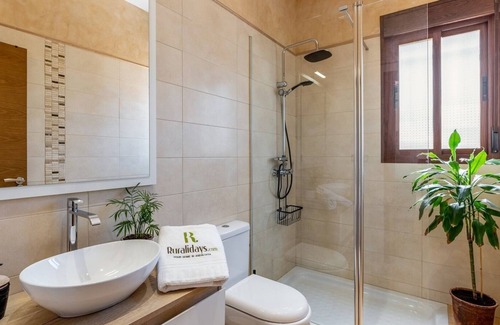 Salar Villa | Relaxing Getaway at Entre Olivos Salar with Pool & Spa