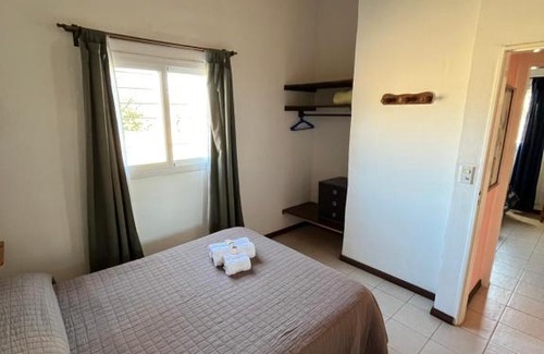 Villa General Belgrano Cabin | Relax at Entre Sierras: Poolside Retreat for Families