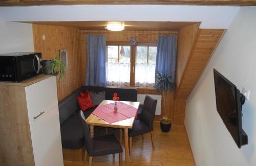 Kotschach-Mauthen Apartment | Top-Rated Family Retreat at Entschleunigungshof Huberbauer