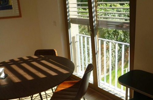 Altlindenau Apartment | Relaxing Stay in Leipzig with Great Amenities and High Ratings