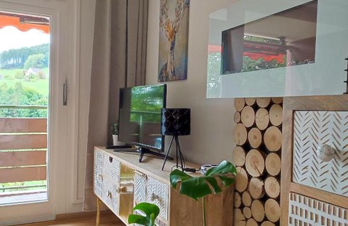Tonbach Apartment | Relaxing Escape with Ocean Views and Private Pools