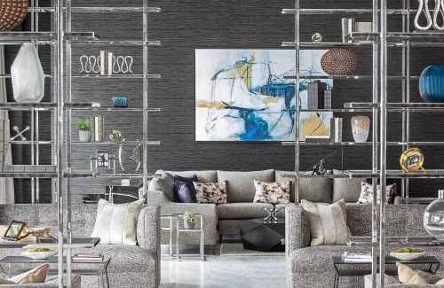 Weehawken Hotel | Stylish Envue Hotel: Pet-Friendly with Modern Amenities