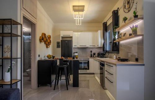 Agia Pelagia House | Elegant Envy Luxury Suite - Perfect for Families