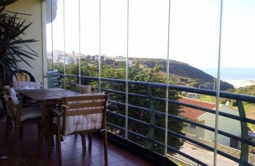 Barril de Cima Apartment | Relax at Enya: Oceanfront Stay with Pool & Hot Tub