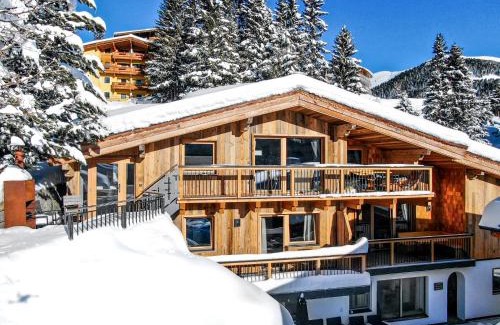 Konigsleiten Apartment | Family-Friendly Enzian Wohnung H with High Guest Ratings