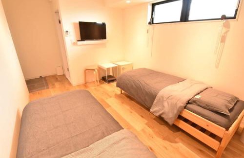 Tamano Apartment | Family-Friendly Stay at Enzo Due for Budget Travelers