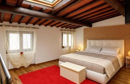 Borgo Trento House | Enzo House