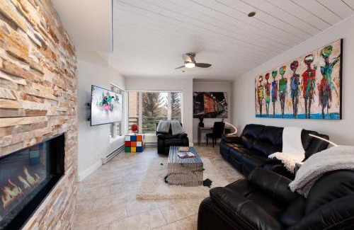 Purgatory House | Eolus 326: Family-Friendly Stay with Perfect Guest Rating