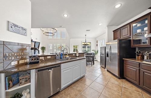 West Oak Hill House | Relax at Austin Zen Den: Yoga, BBQ & Eco-Friendly Amenities